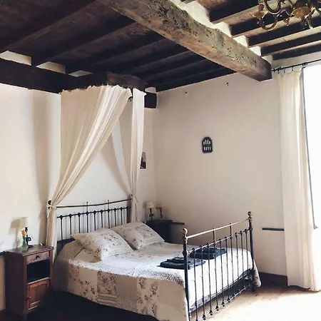 Lion D'or לינה וארוחת בוקר סן-אנטונין